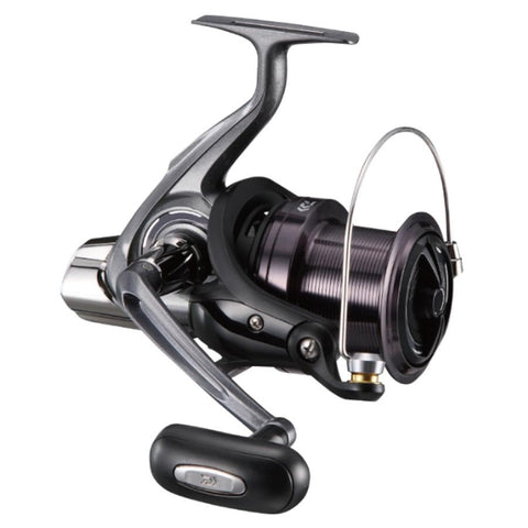 DAIWA Crosscast spinning Surf Fishing Reel - 5500